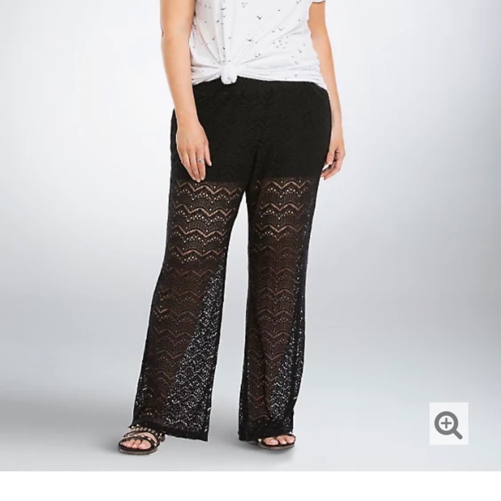 Torrid Lace slim flare pants size 0 NWOT